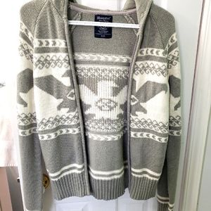 Bluenotes warm knit sweater